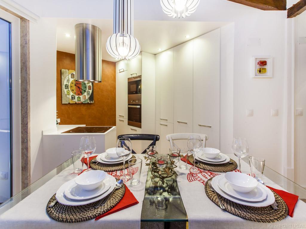 Carmo Chiado Deluxe Apartment Lisbon Exterior photo